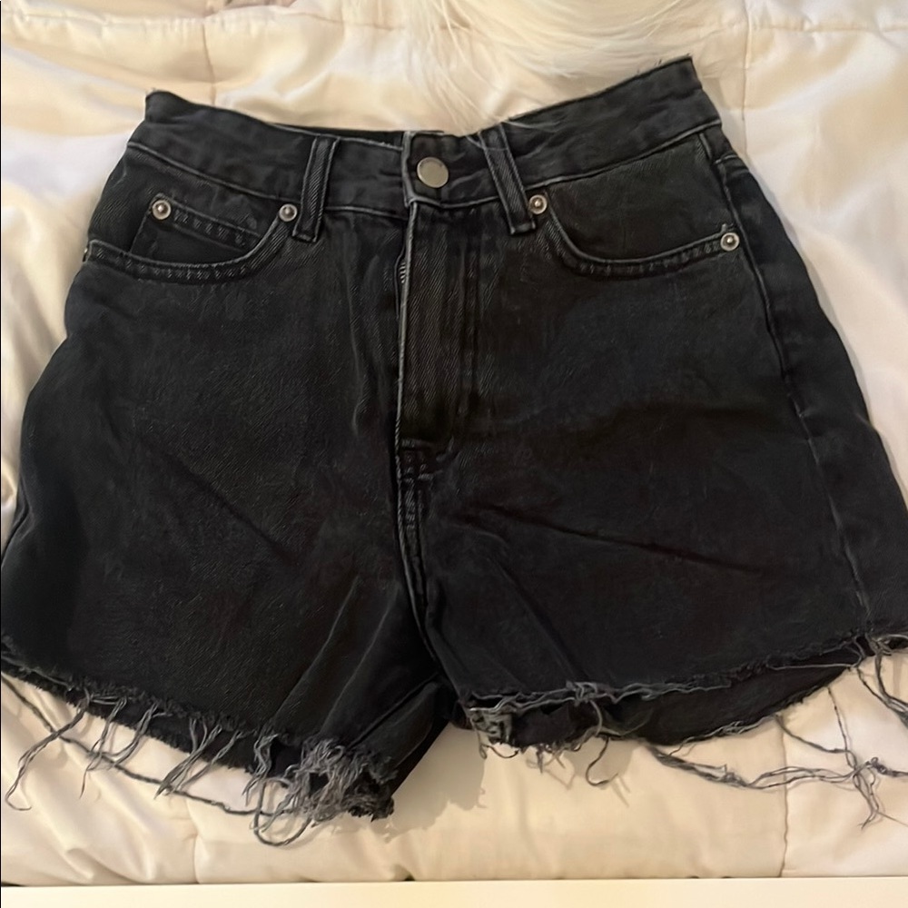 Dr. Denim Black Jean Shorts High-Waisted Cut-Off